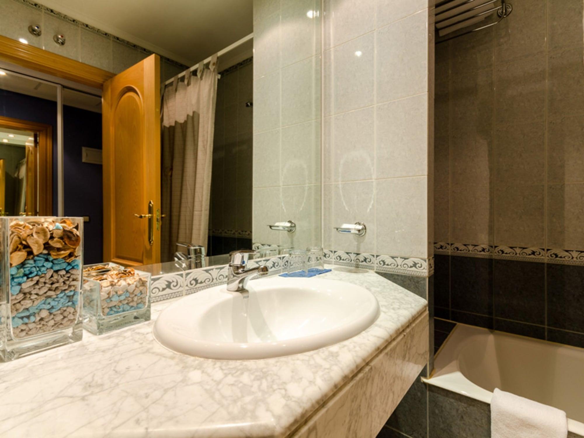 Hotel Checkin Madrid Parla Zewnętrze zdjęcie