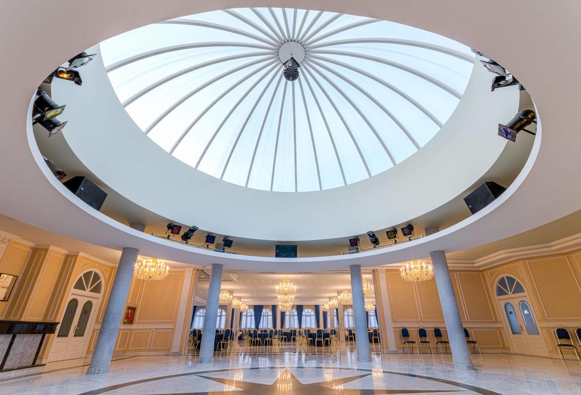 Hotel Checkin Madrid Parla Zewnętrze zdjęcie